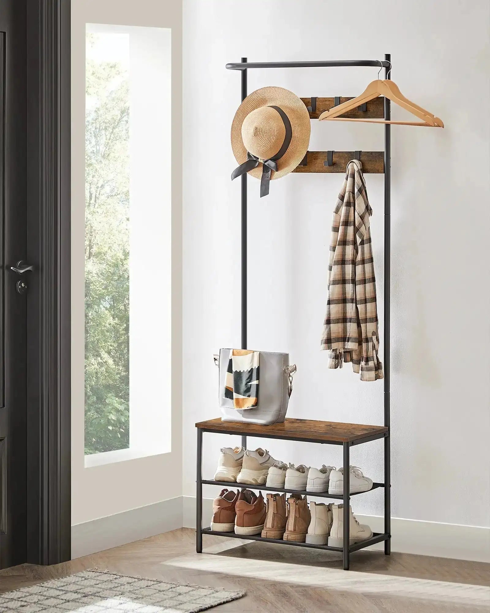 Kindergarderobe Groß